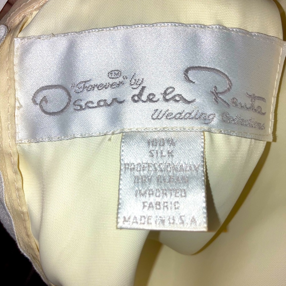 Vintage Oscar de la Renta 💯 silk wedding dress - Picture 15 of 16